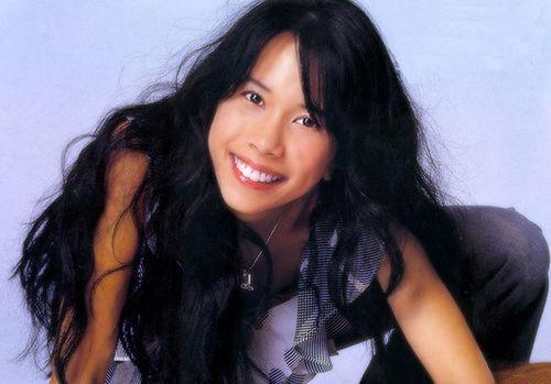 何嘉文最新爆料图片视频